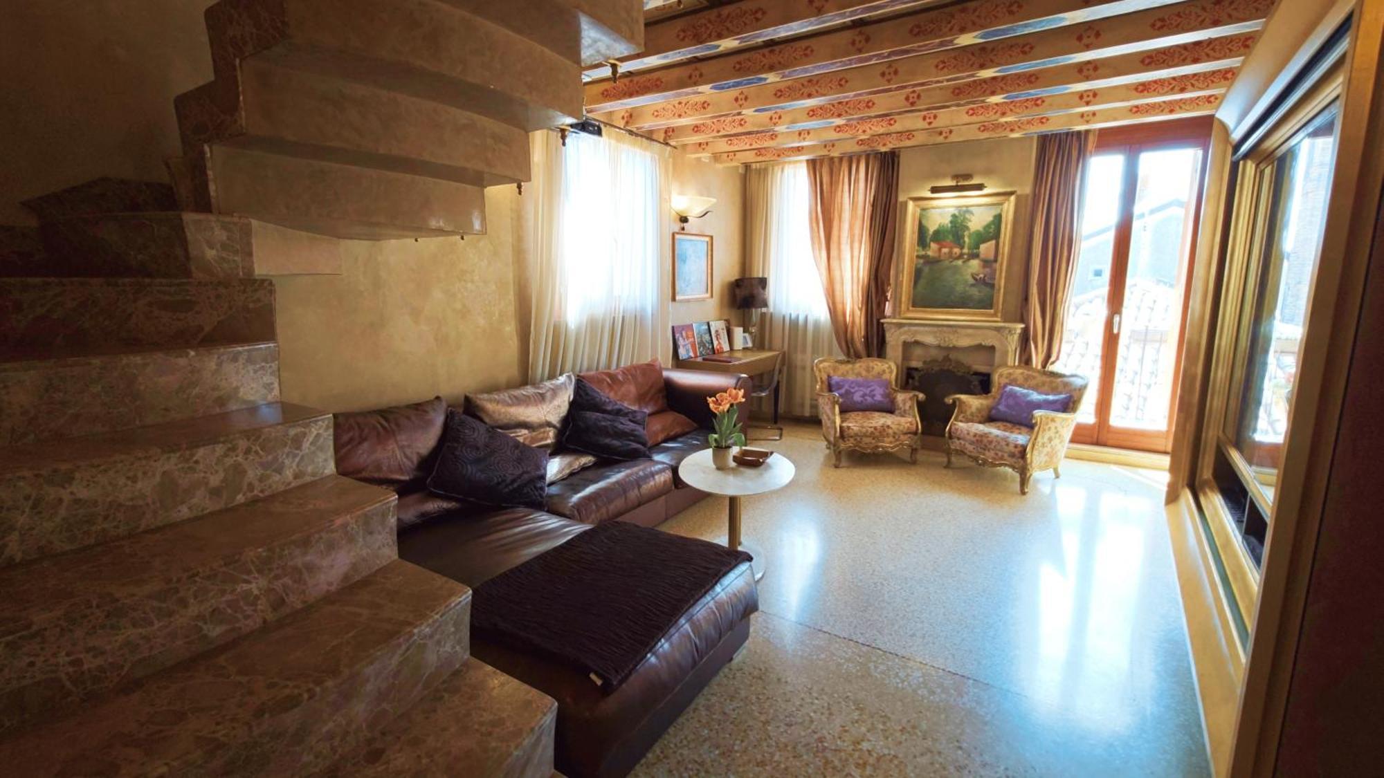 Opera Luxury Apartment Verona Buitenkant foto